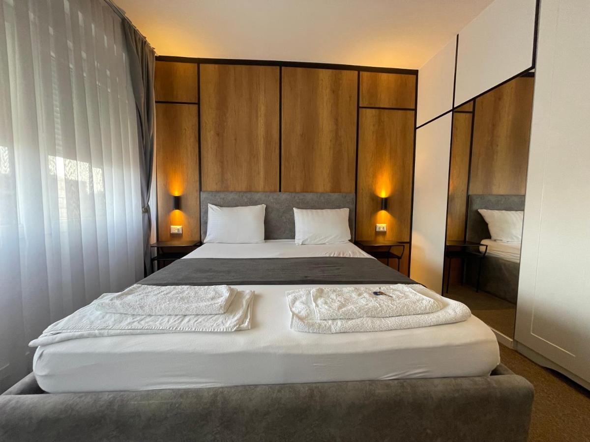New Prishtina Luxury Rooms Pristina Exterior photo